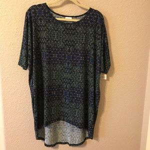 Lularoe Irma tee